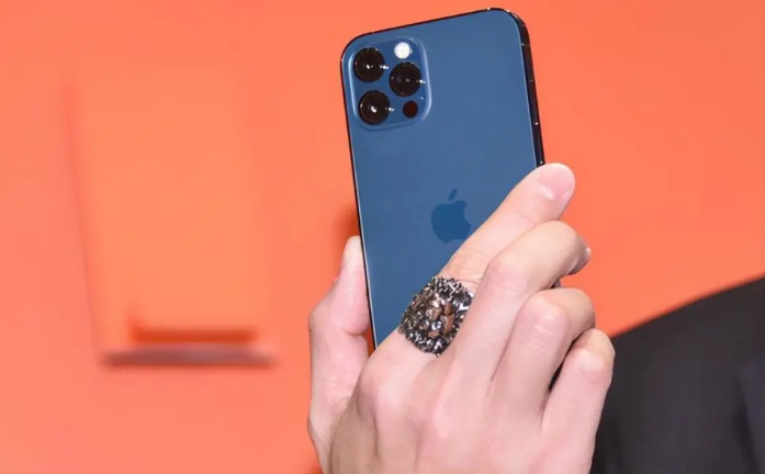 大庆苹果手机维修分享iPhone12系列重启方法教程 