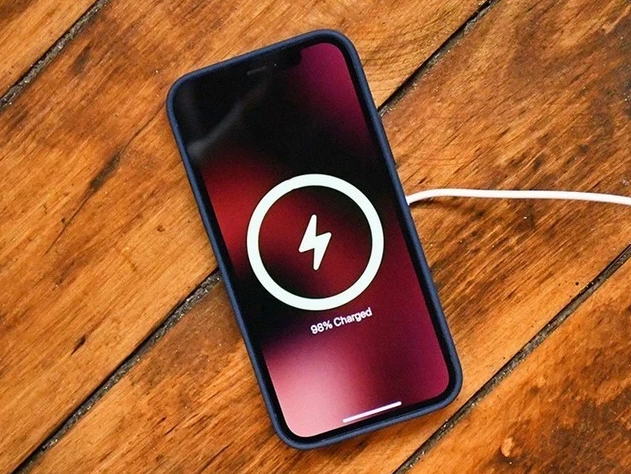 大庆苹果手机维修分享iPhone 12可以随便充电吗 